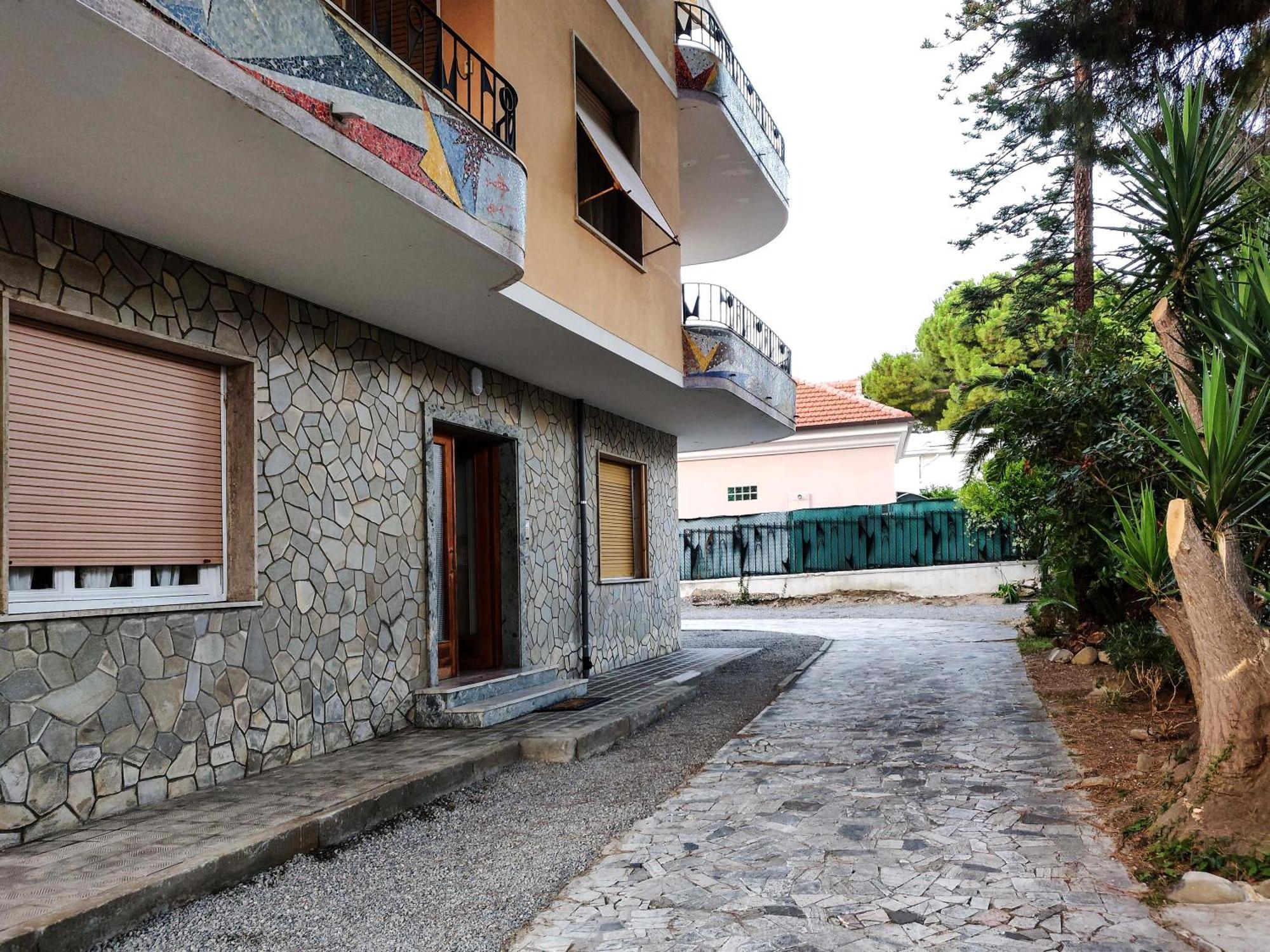 Villa Daniela - Mare E Relax Sanremo Luaran gambar